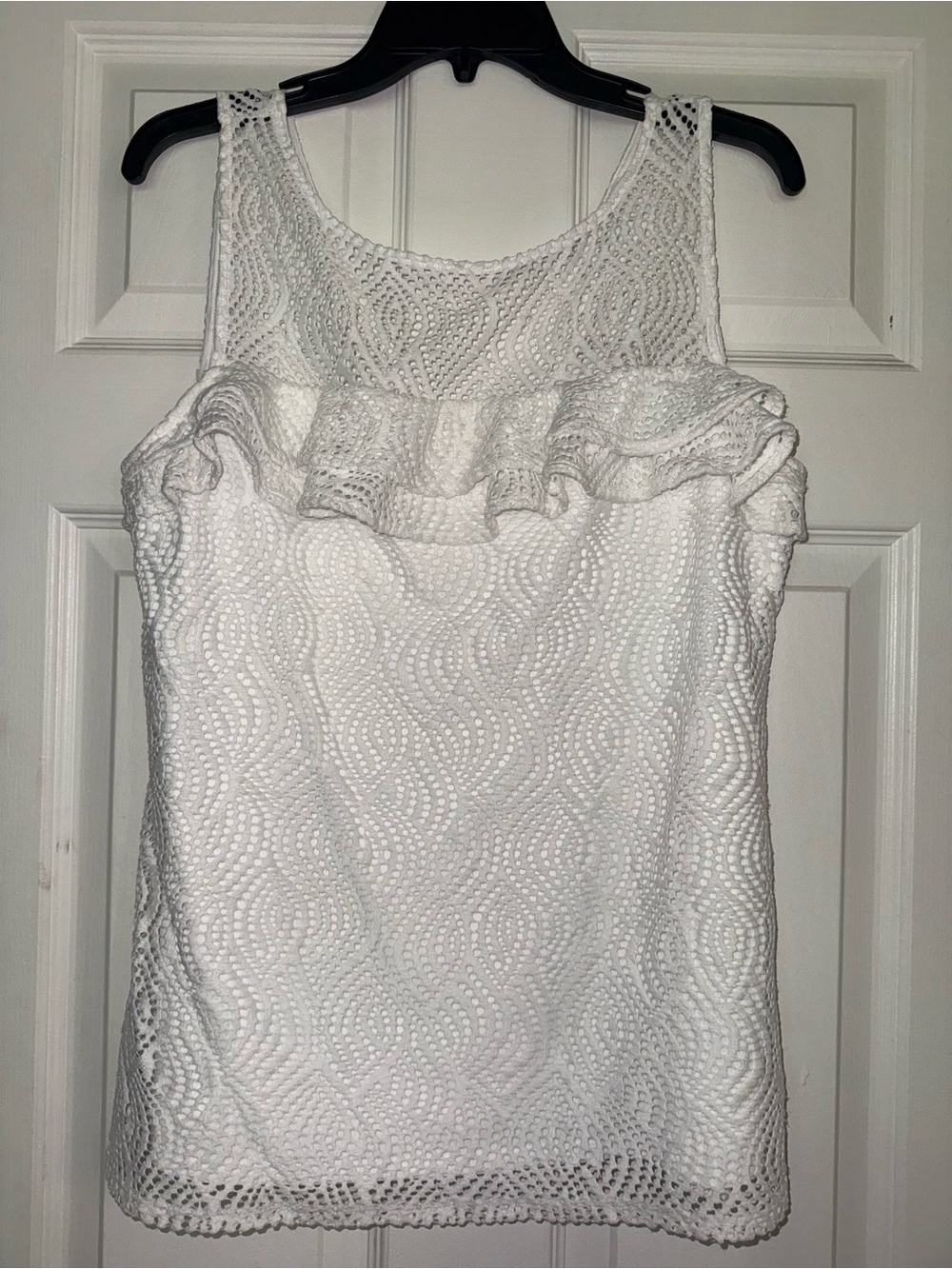 Lilly Pulitzer Women's White Lace Ruffle Tank Top